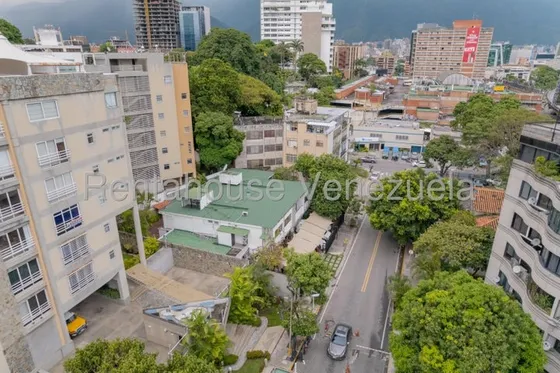 Terreno En Venta Los Naranjos De Las Mercedes 25-7311 Lv