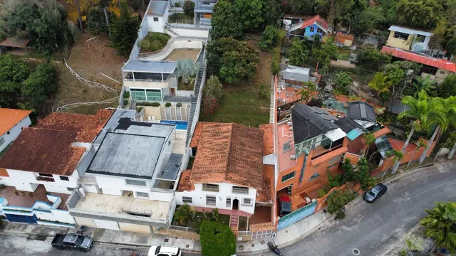 Casa Venta Los Naranjos | El Hatillo | 682 M2 Terreno | Jb
