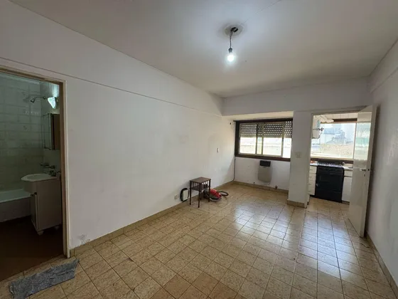 Venta Ambiente Al Contrafrente, Plaza Mitre Mar Del Plata