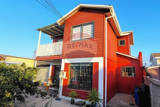  Hermosa Casa Familiar En Las Violetas, Quilpué 