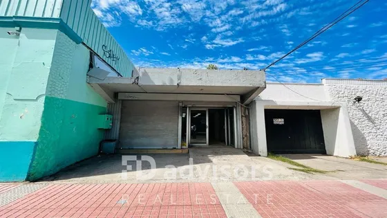 Local Comercial 163 M2 - Buín