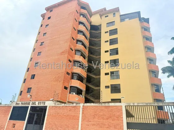 Marcos González Vende Espectacular Apartamento Zona Este Barquisimeto Lara #25-21102