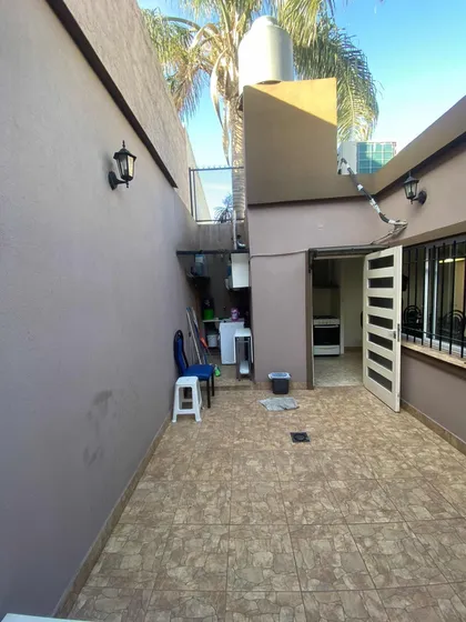 Departamento Ph 2 Ambientes Al Fondo Con Patio, Departamento Restaurado A Nuevo.