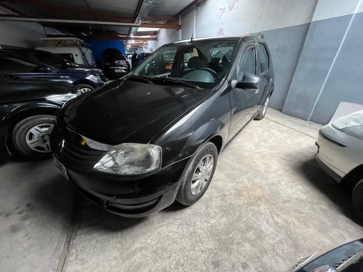 Renault Logan 1.6 Confort