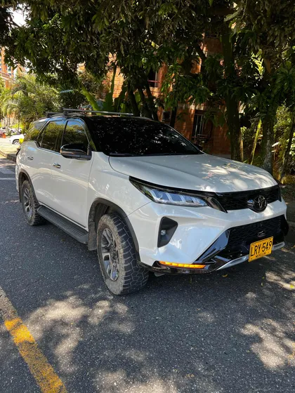 Toyota Fortuner 2.8l