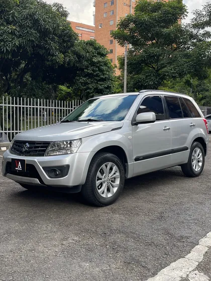 Suzuki Grand Vitara 2.4 Automatica 4x2 5p