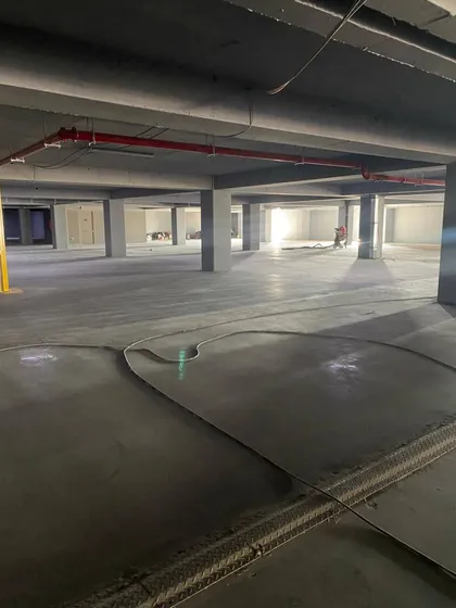 Arriendo Local Comercial Patronato Con Estacionamiento