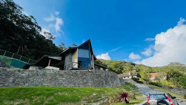 Colonia Tovar/sector Los Pinos/fabulosa Casa/en Venta 