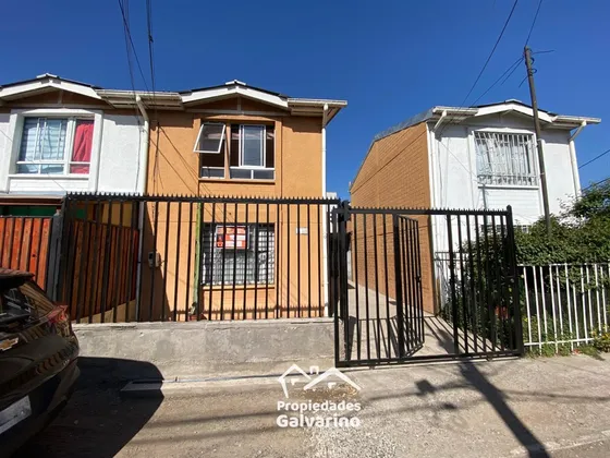 Casa En Arriendo De 2 Dorm. En Quilicura, 1 Baño.