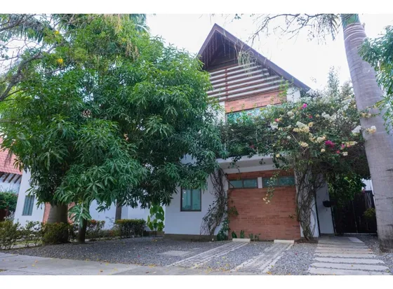 Casa En Venta En Condominio Santa Fe De Antioquia A Puerta Cerrada