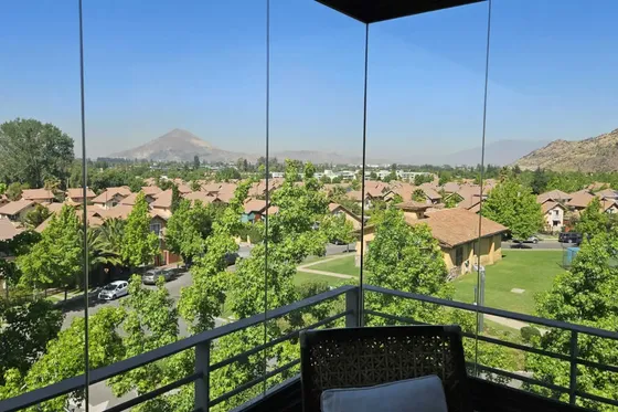 Venta De Departamento Impecable De 3d+3b En El Carmen