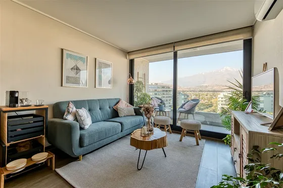 Departamento En Venta De 2 Dorm. En Las Condes