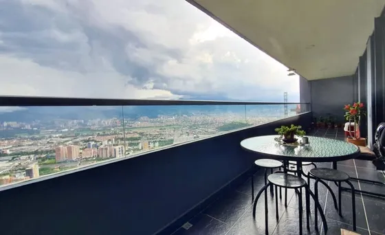 Apartamento En Venta En Medellin Sector Las Palmas Poblado Cerca Tunel De Oriente