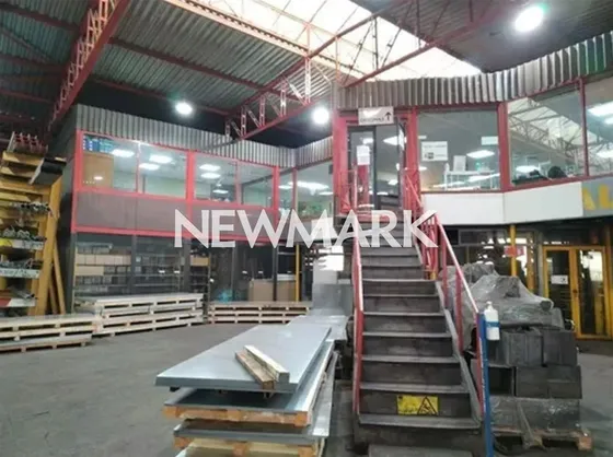 Bodega Comercial En Venta En Quilicura