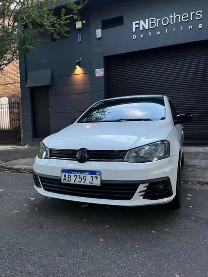 Volkswagen Gol Trend 1.6 Sportline 101cv