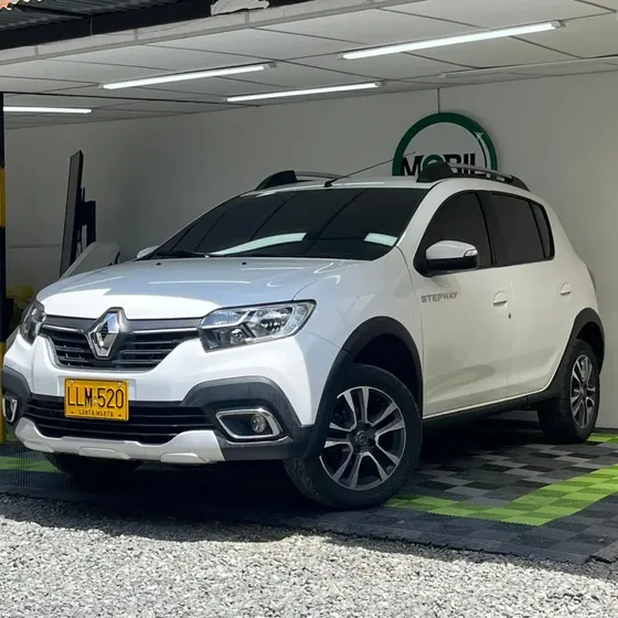 Renault Stepway Intens Mt 1.6cc 2023