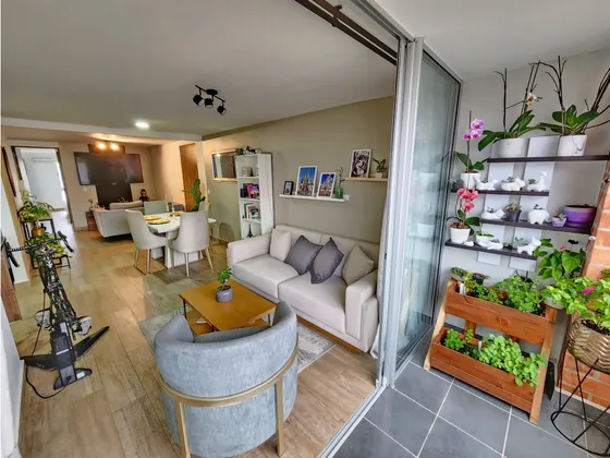 Apartamento En Venta Sector La Doctora Parte Plana Sabaneta 