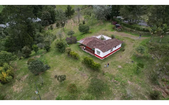 Finca En Venta, Vereda El Chuscal El Retiro