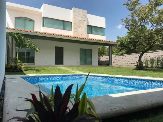 Casa Muy Completa Lista Para Estrenar Fracc Doble Acceso Con