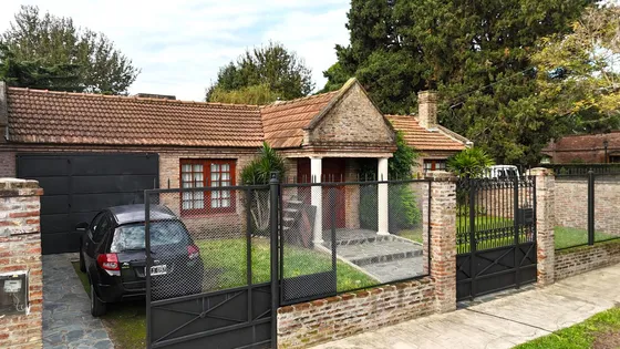 Venta Casa Con Parque En Jose Marmol