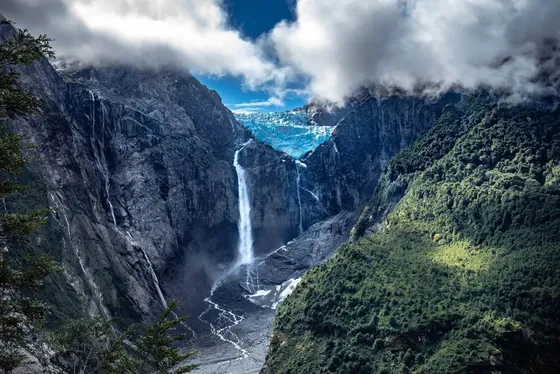 Maravilloso Campo Orilla Carretera La Junta Puyuhuapi
