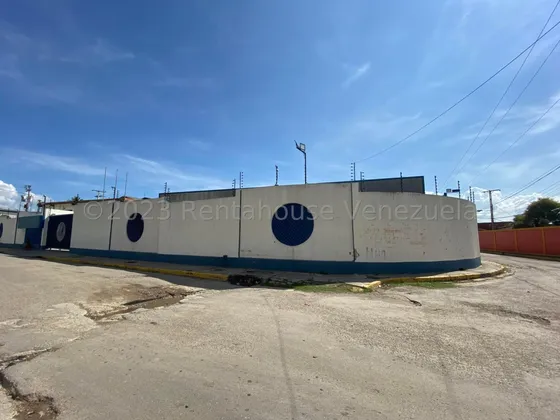 Galpón En Venta Turmero 23-33830 Yb