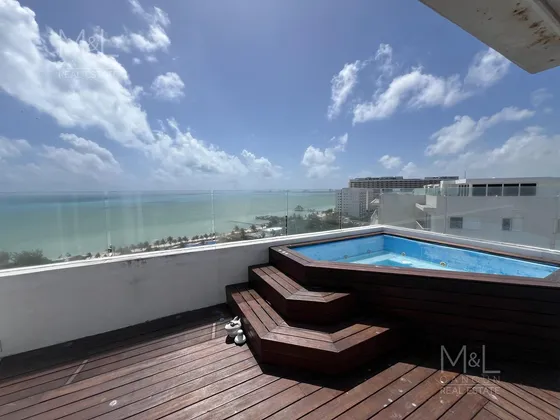 Departamento En Venta En Cancún, 4 Recámaras, Frente Al Mar, Amara