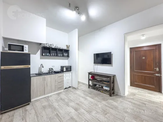 Venta Departamento 2 Ambientes Escritorio Patio Recoleta