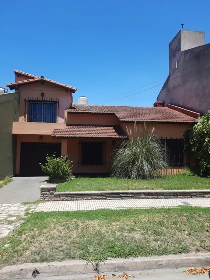 Chalet Con Dos Dormitorios.
