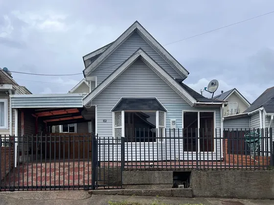 Casa 3d/2b + 2 Est + 1 Bod Sector Altavista