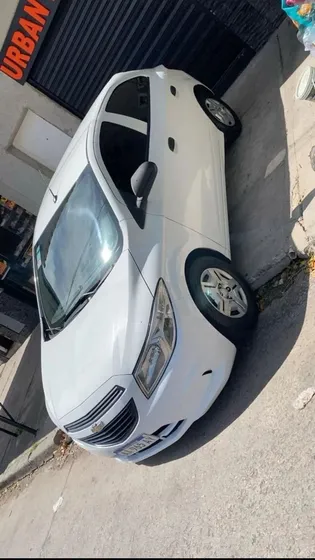 Chevrolet Onix 1.4 Joy Ls 98cv