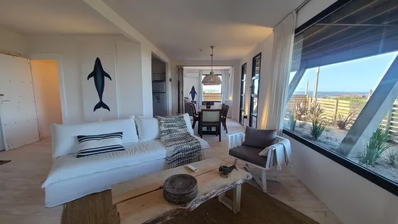 Casa En Alquiler Anual En Punta Piedras Con Garage Y Vista Al Mar - Tm6325705