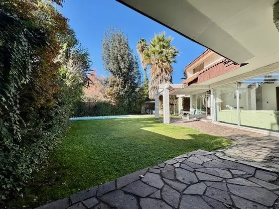 Venta Casa 5d3b&#43;servicio 8estac Pasaje La Dehesa Central