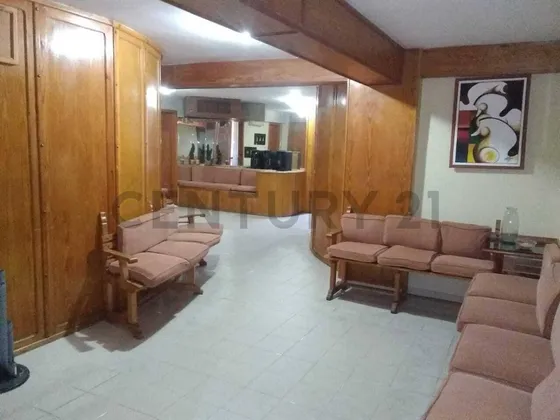 Consultorio Medico En Alquiler En El Edificio Vapleca, Sector Las Avenidas