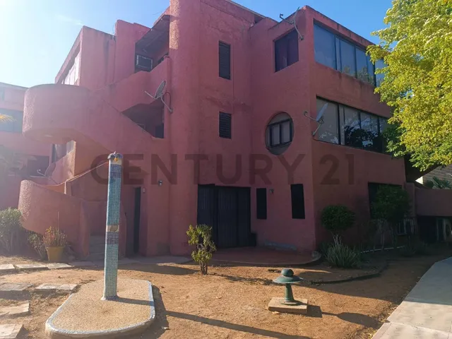 Apartamento En Edificio Rivoli - Costa Azul, Porlamar
