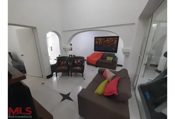 Casa A La Venta, Excelente Ubicación(mls#237717)