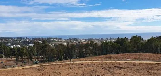 Terreno Con Vista Para Dos Casas Arriba De Marbell...