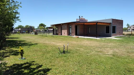 Casa En Barrio Cerrado Pucara Los Buhos Roldán