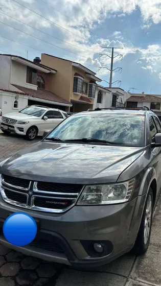Dodge Journey 3.5 Sxt 7 Pasj Premium R-19 At