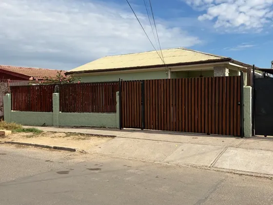 Vende Casa En Calle Esmeralda Villa Alemana