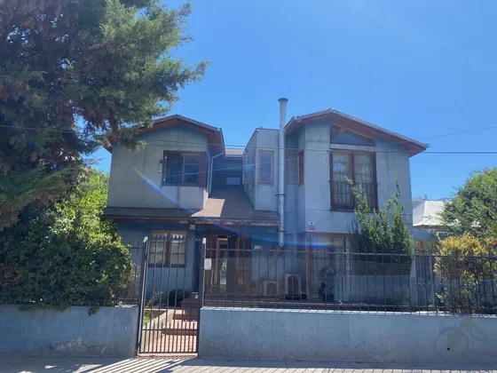 Casa En La Reina, Gran Terreno, Cerca De Todo