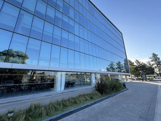 Oficina En Venta Y Alquiler En Villa Sarmiento