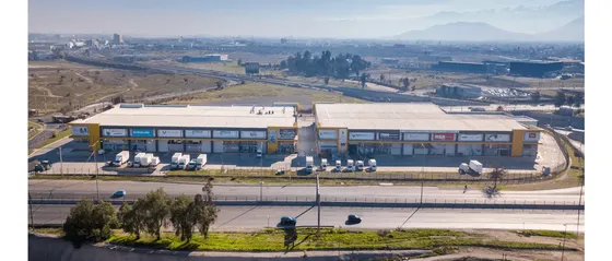Arriendo Bodega Pudahuel, 388,76 Mt2 - 90,39 Uf Con Oficina