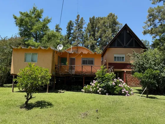 Casa En  Venta En Islas Del Delta De Tigre 