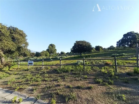 Sitio En Exclusivo Condominio Fundo Valle Alegre, Quintero