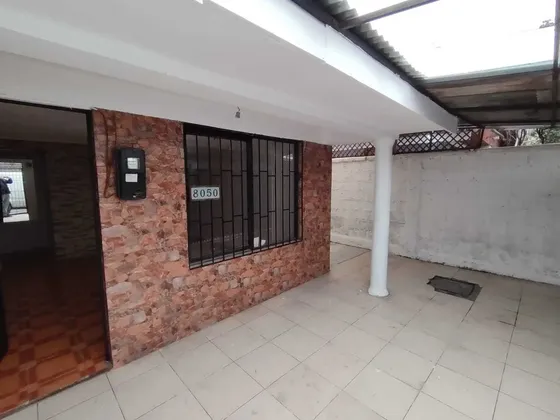 Casa Remodelada A Pasos Del Metro. La Florida (177315)