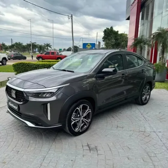 Fiat Fastback 1.3 T270 At6