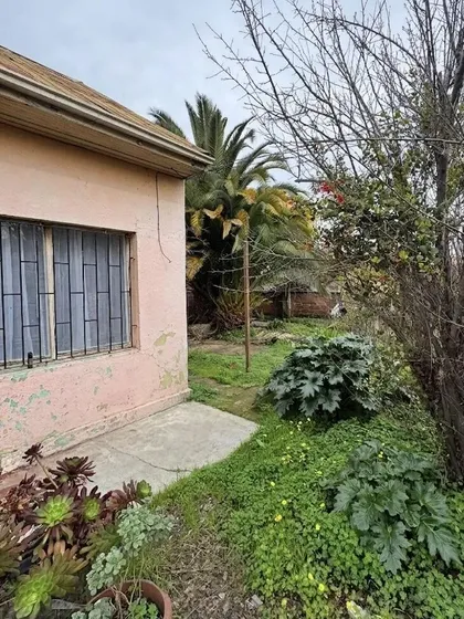 Se Arrienda Casa 2d/1b Cercana Al Centro De Quilpué