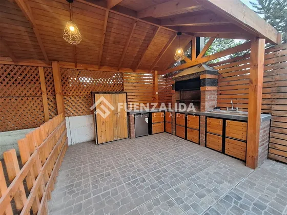 Casa En Venta De 3 Dorm. 3 Baños En Peñaflor. Malloco Lider 