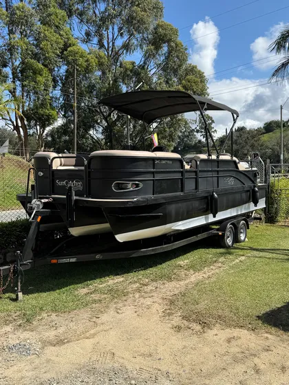 Suncatcher Pontoons Dhl 17 2013